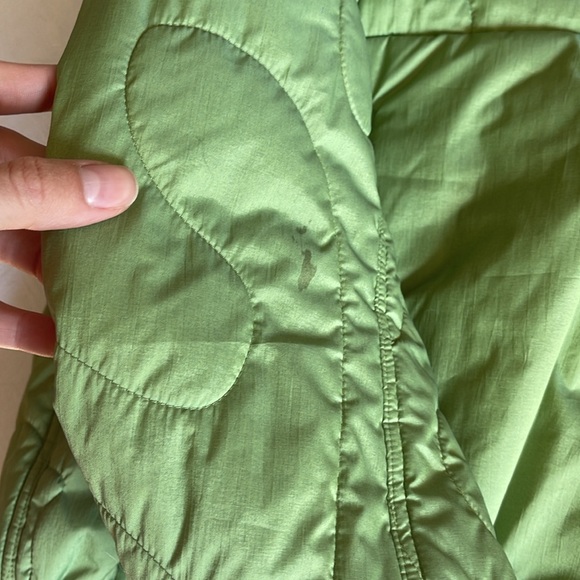 Green Lululemon Quarter Zip Puffer - Picture 6 of 6